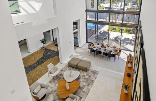 Exquisite Modern Marvel - Foto 29