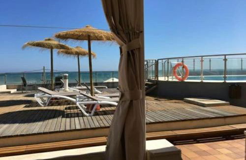 Islantilla primera linea de playa, piscina, parking - Foto 9