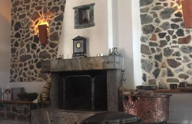 Stephania's Stone House - Foto 6