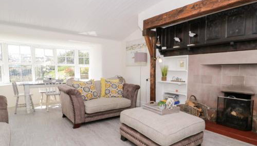 Craig Y Wylan - Photo 5