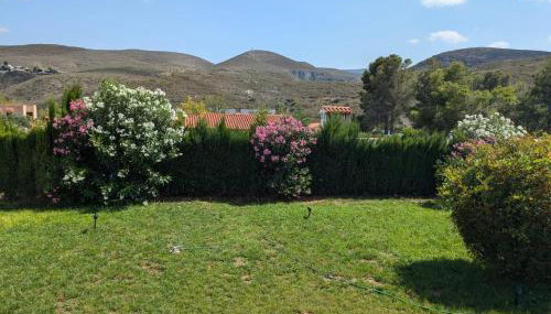 Chalet con piscina, barbacoa y jacuzzi en Valencia - Foto 4