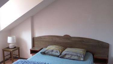 t3 duplex la maison du perroquet 2 chambres 2 piscines dans un village de vacances a saint geniez d'olt aux portes de l'Aubrac - Photo 4