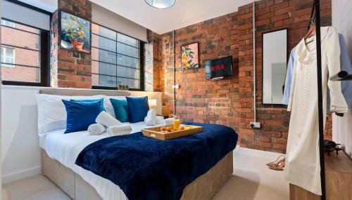 Signature Suite- City Centre, Pool Table, Canal, Netflix Sleeps 7 - Foto 3, towels