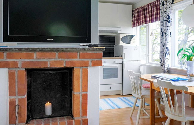 2 Person Holiday Home in Frandefors - Foto 7