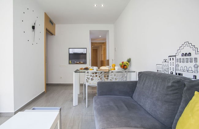 BBarcelona Gaudi Flats - Photo 28