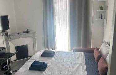 joli studio en face de la gare - Foto 8