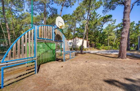 Gorgeous Home In La Faute-Sur-Mer - Foto 22