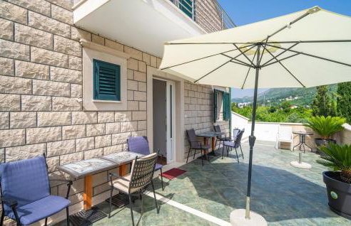 Gorgeous Apartment In Dubrovnik - Photo 13