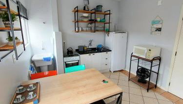 Excelente Apartamento a 1 quadra e meia do mar - Foto 4