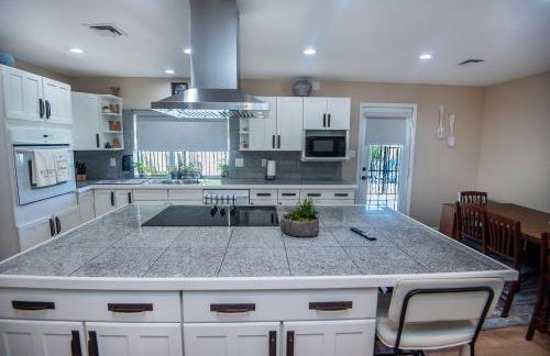 5 Star Luxury with Private Pool and Cozy Firepit - Foto 62