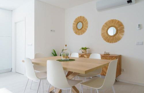 Villa Lola, with jacuzzi and private swimming pool - Photo 25