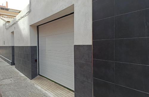 Casa cerca de la playa con patio y garaje privado - Foto 18