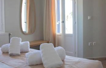 Amarados Studio Syros - Photo 17