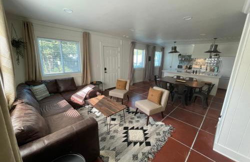 Santa Fe Inspired Bungalow- 5 minutes to downtown - Foto 15