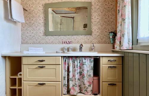 Kanne Honeymoon Apartment - Photo 12