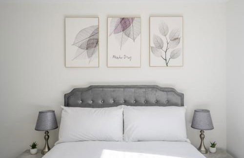 2 Luxurious Apartments with Free Parking near Chelmsford City - Foto 16