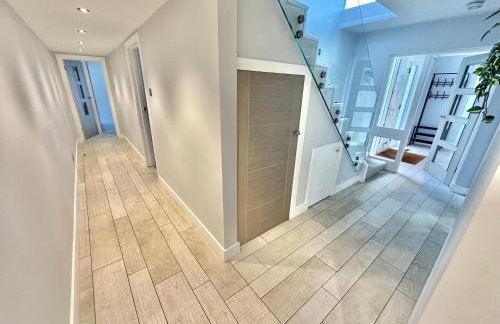 5 Bed House - Pool - Hot Tub - Sauna - Pool Table - Near New Forest and Beach - Sleeps 12 - Photo 55