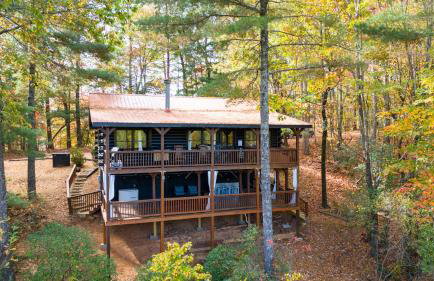 Quiet Ellijay Cabin 2 Master Ensuites, Stunning Views, Hot Tub, Dogs Welcome - Foto 33