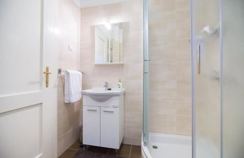 Apartment Ribnjak - Photo 23