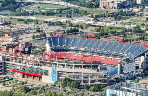 The Rhythm and Rooftop Penthouse Walk To Broadway with Pool and Amazing Views - Foto 61