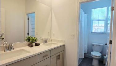 Beautiful Roseville Home - Quiet Neighborhood - Near Galleria Mall - Foto 4