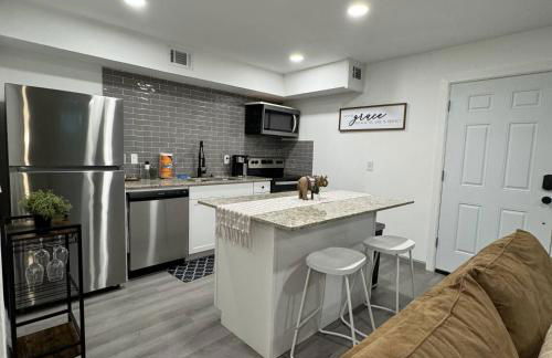 2 DT Dallas l FIFA WORLD CUP READY l 5 Min from Love Field - Foto 8