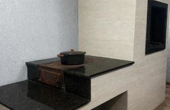 Casa com piscina a 5 min centro - Foto 9