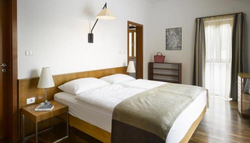 Private luxury Villa BIANCO on Solta for up to 10 persons, heated pool, free parking, very close to the beach! FREE Kajak & Mountainbikes, GREAT living area & privacy! - Foto 5