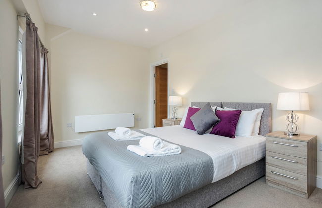 Luxury 2 Bedroom Apartments with Parking - Foto 22