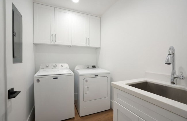 Beautiful Home with 4 bedroom, 2 bathrooms-full amenities - Foto 108