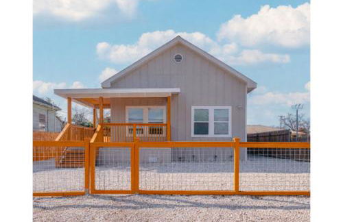 Peaceful Stays with Easy Access to Downtown - Foto 28