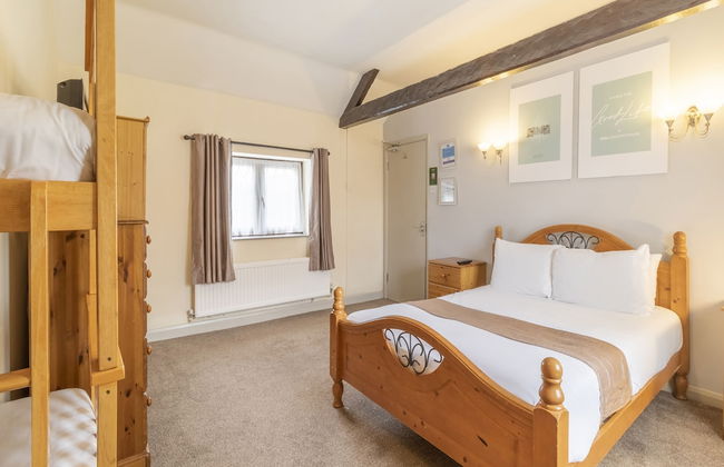 OYO Elm Farm Country House, Norwich Airport - Photo 12