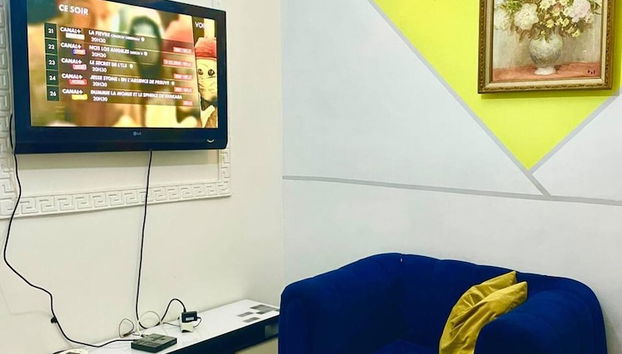 1 Bed Studio Sleeps 2 - Wifi, Balcony, Parking - Foto 3, Habitación