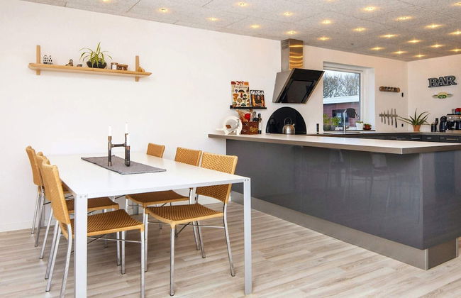 7 Person Holiday Home in Tim - Foto 11