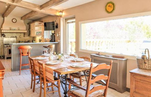 Gorgeous Home In Vernègues - Foto 6