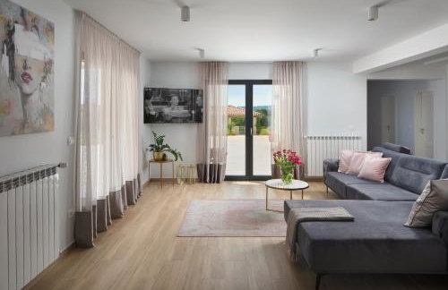 Villa Roti - Photo 18