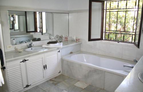 Private seafront Villa in Almería with sea access - Foto 37