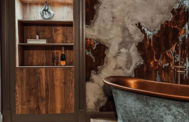 Magistrates Penthouse Suite - Town Centre Apartments with Spa - Foto 12