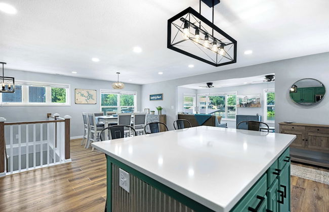 The Lake Shack Waterfront Life - Photo 22