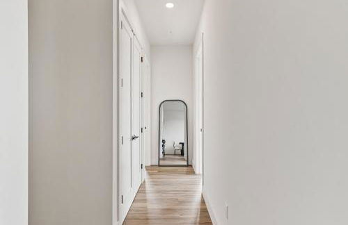 Upscale Views 2br Free Parkn, Walk 2 Train, 2bath - Foto 14