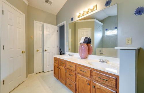 Horn Lake Home with Yard 8 Mi to Graceland! - Foto 16