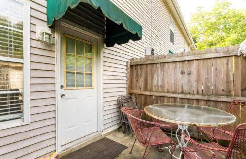 Bulldog Academy. Convenient to MSU. - Foto 21