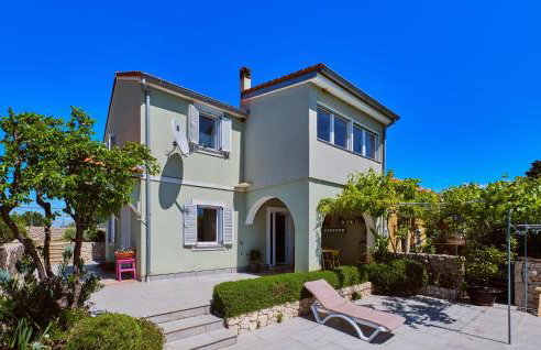 Gorgeous Home In Punta Kriza With Wifi - Foto 8