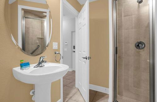 Sunny Summer Awaits - Renovated Townhome by Disney! - Foto 29