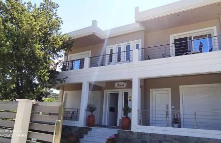 Almira Ghouse - Foto 1