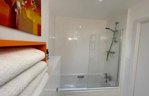 Peloton Organic Health Apartment in Angel, Old Street, Islington - Foto 56