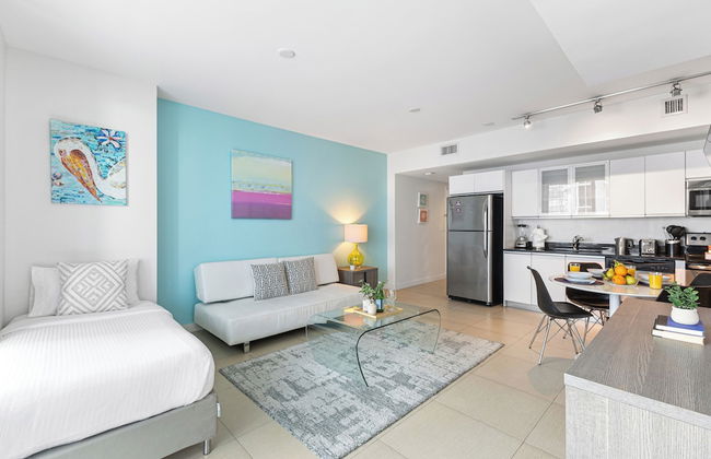 Dharma Home Suites Miami at Monte Carlo - Foto 43