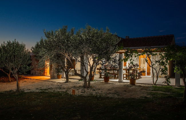 Villa Tina with Private Pool - Foto 24