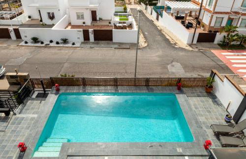 CHALET CON PISCINA PRIVADA EN MAZAGÓN - Foto 52