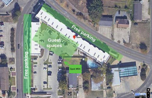 Walk to Stadium, 2 Parking Spots, Balcony & Pool - Foto 16